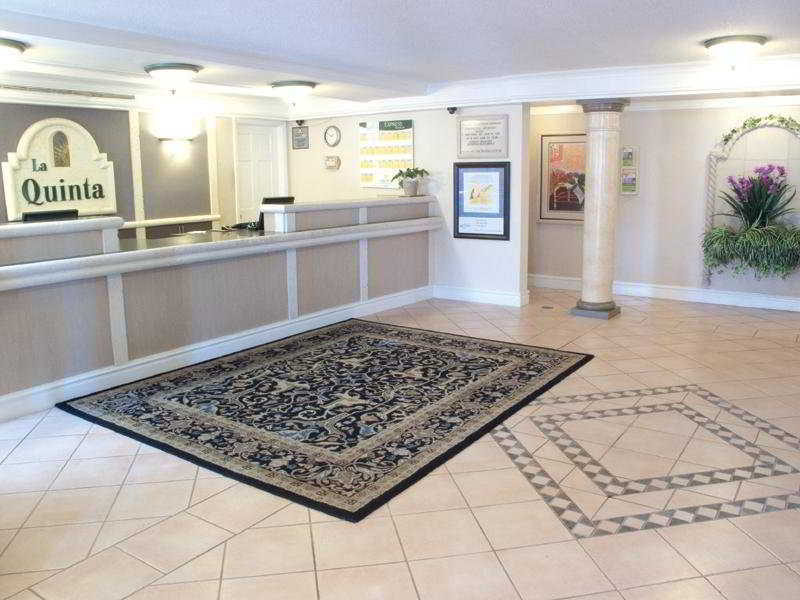 La Quinta Inn Chicago Окбрук Террас Интерьер фото